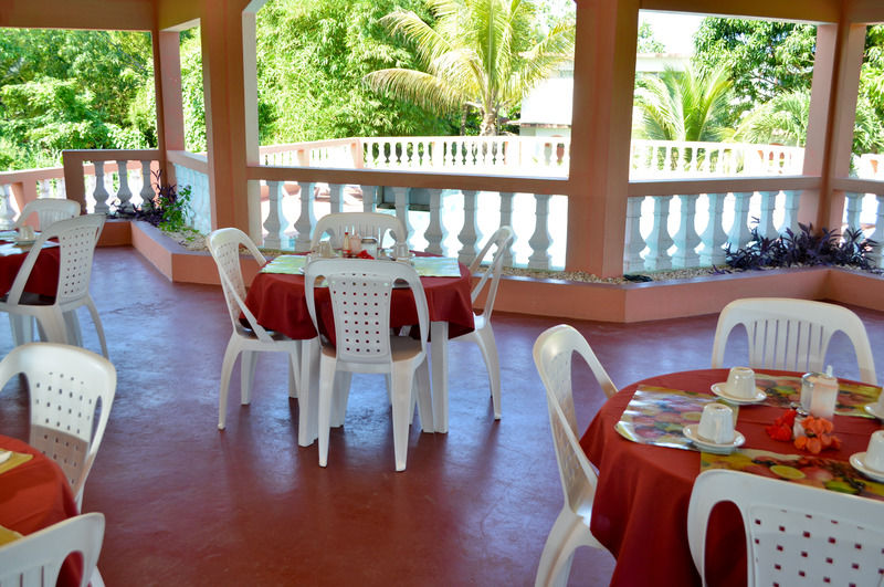 Hidden Paradise Resort Hotel Negril Exterior foto