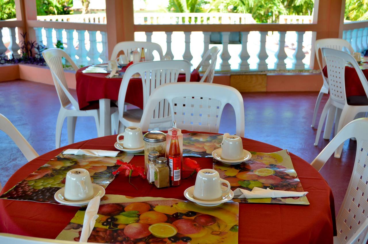 Hidden Paradise Resort Hotel Negril Exterior foto